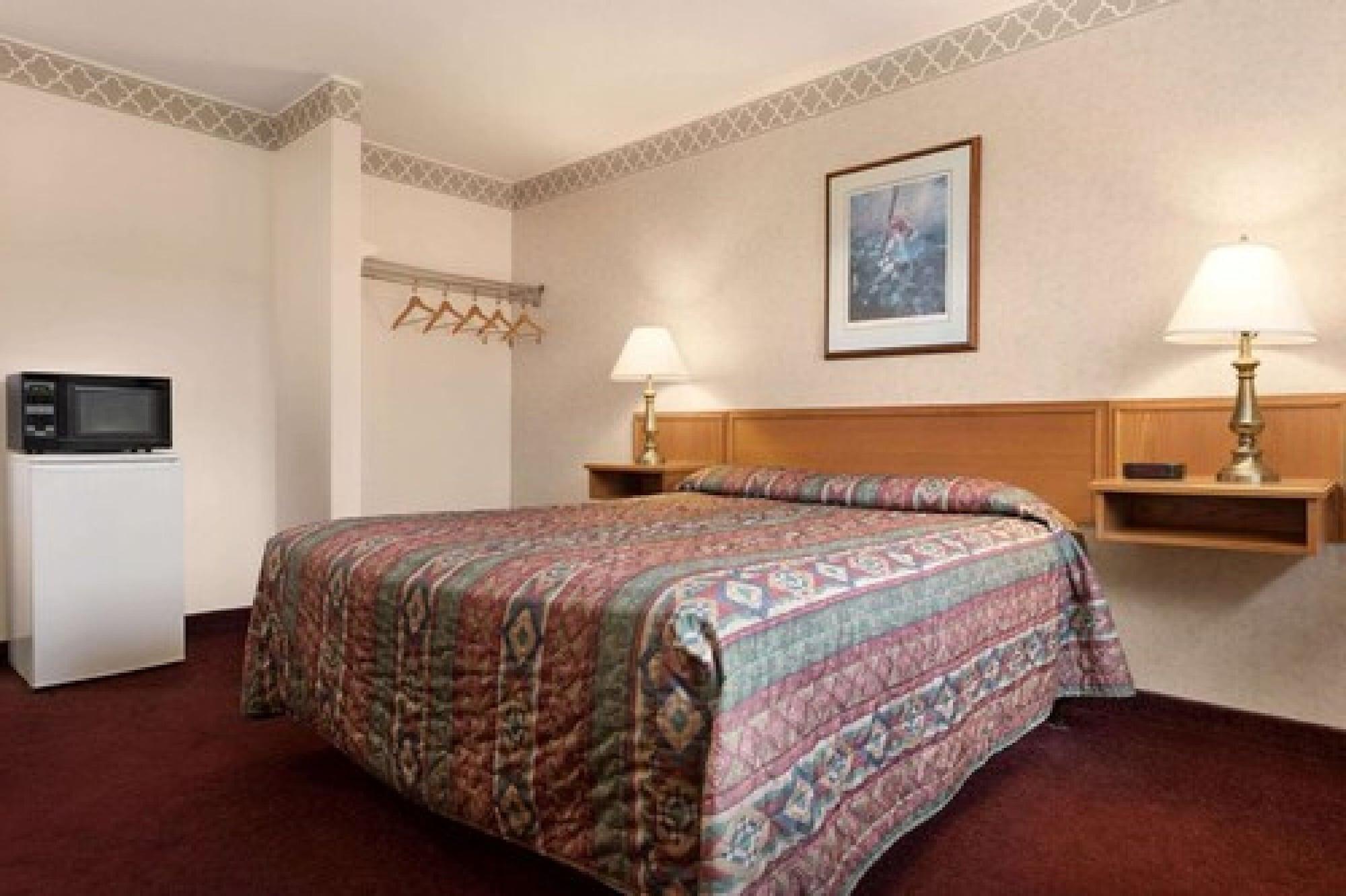 Travelodge By Wyndham Port Elgin Εξωτερικό φωτογραφία